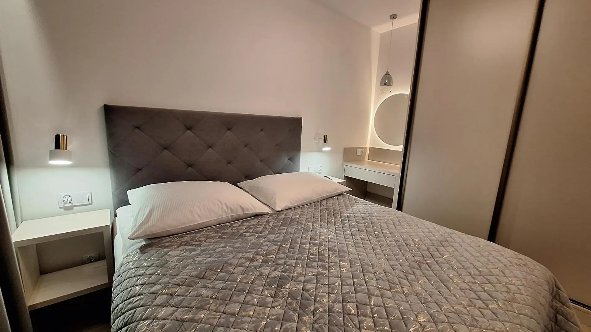 Modern White Kollataja 7A Apartment Kolobrzeg